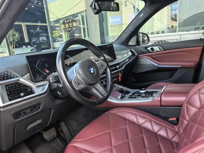 BMW X5 2023 Model xDrive40Li M Sports Set – фото 10