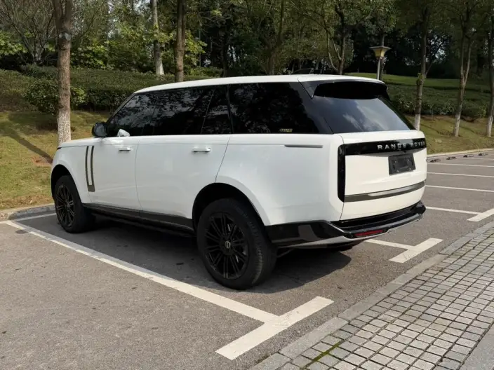 Range Rover 2024 Model 3.0 L6 400PS Shengshi Extended Edition 7 seat – фото 4