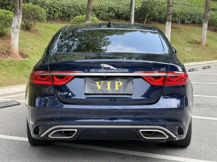 Jaguar XFL 2022 Model 2.0T P250 2WD Exclusive Deluxe Edition – фото 5