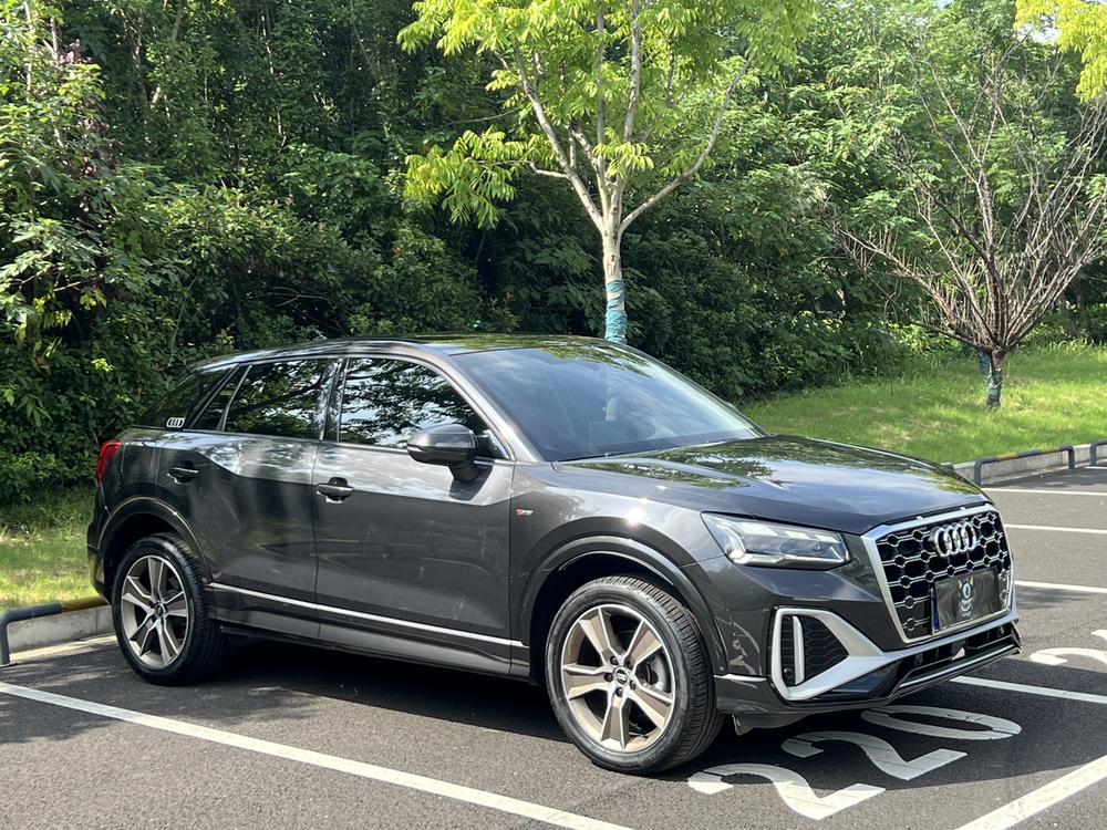 Audi Q2L 2022 35 TFSI Style Dynamic – фото 3