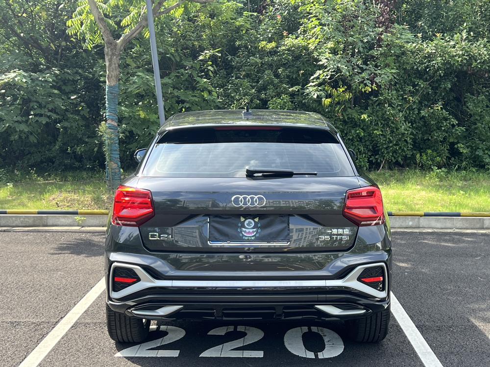 Audi Q2L 2022 35 TFSI Style Dynamic – фото 6