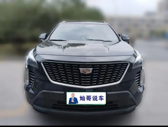 Cadillac XT4 2022 Model 28T 2WD Luxury Model – фото 2