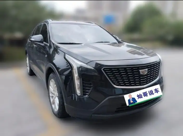 Cadillac XT4 2022 Model 28T 2WD Luxury Model – фото 3