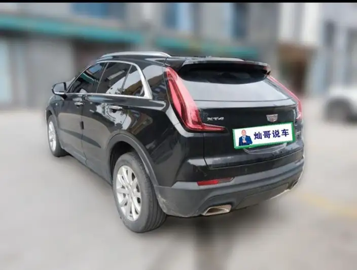 Cadillac XT4 2022 Model 28T 2WD Luxury Model – фото 4