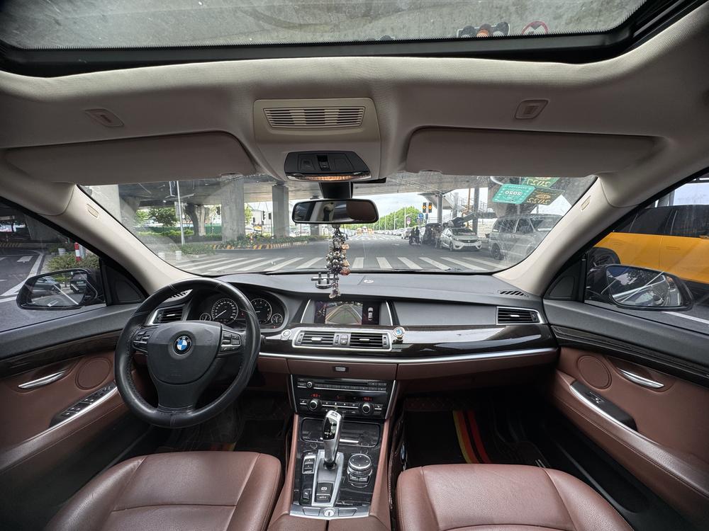 BMW 5 Series Gran Turismo 2015 модификация 528i Leading – фото 13