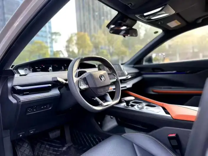 Changan UNI-V 2022 Model 1.5T Noble Model – фото 7