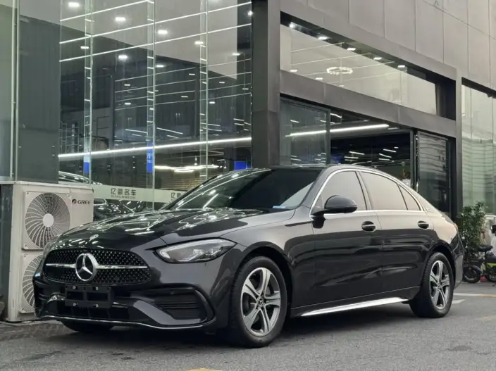 Mercedes-Benz C-Class 2022 Model C 200 L Sports Edition – фото 1