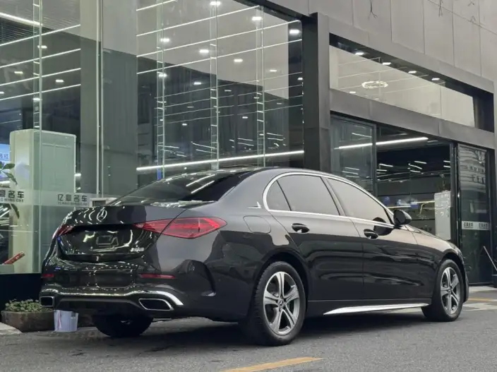 Mercedes-Benz C-Class 2022 Model C 200 L Sports Edition – фото 6