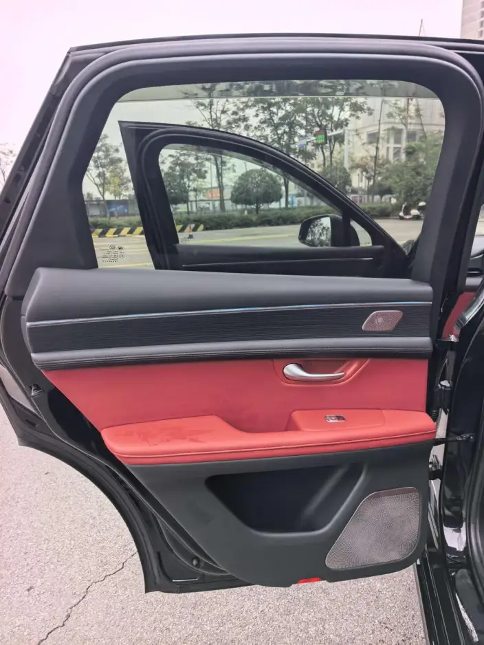 Aito M5 2024 Model Extended Range Max RS 4WD Advanced intelligent driving Edition – фото 10