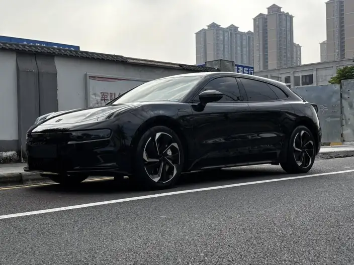 ZEEKR 001 2023 Model YOU Edition 100kWh 4WD