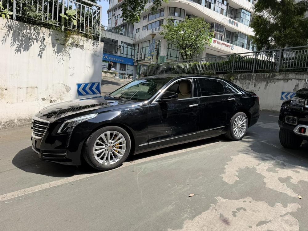 Cadillac CT6 2017 28T Fashion – фото 10