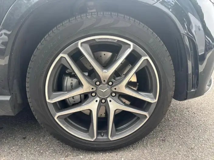 Mercedes-Benz GLE AMG 2023 Model AMG GLE 53 4MATIC+ – фото 4