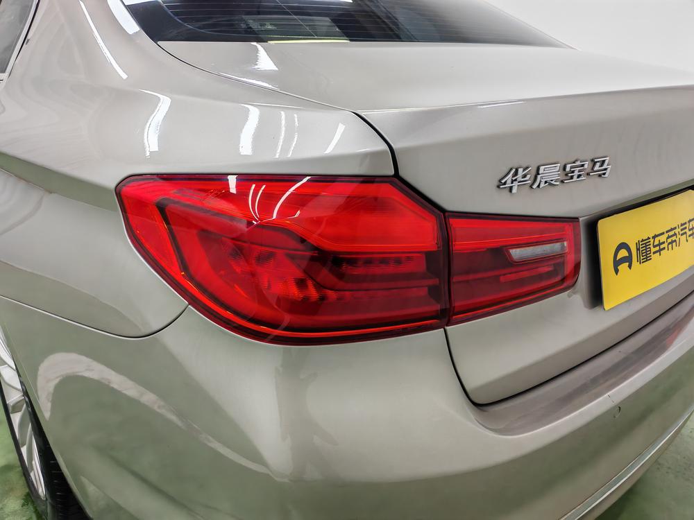 BMW 5 Series PHEV 2020 Range Extended 530Le Luxury Package – фото 13