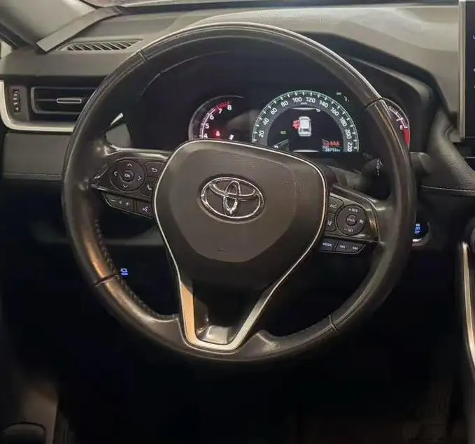 Toyota RAV4 2022 Model 2.0L CVT 2WD Fashion edition – фото 6