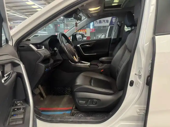 Toyota RAV4 2022 Model 2.0L CVT 2WD Fashion edition – фото 7