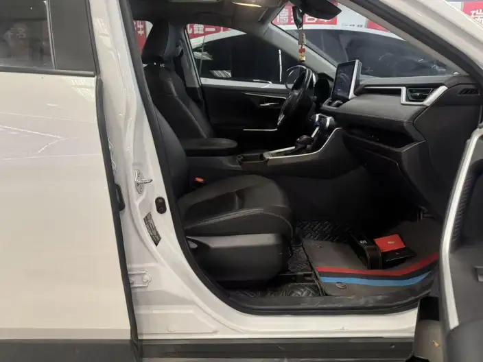 Toyota RAV4 2022 Model 2.0L CVT 2WD Fashion edition – фото 9