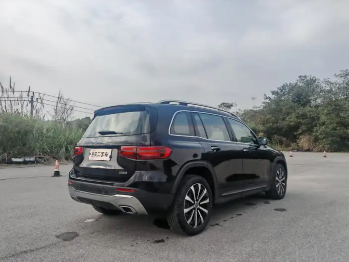 Mercedes-Benz GLB 2025 Model GLB 220 Fashion Model – фото 7