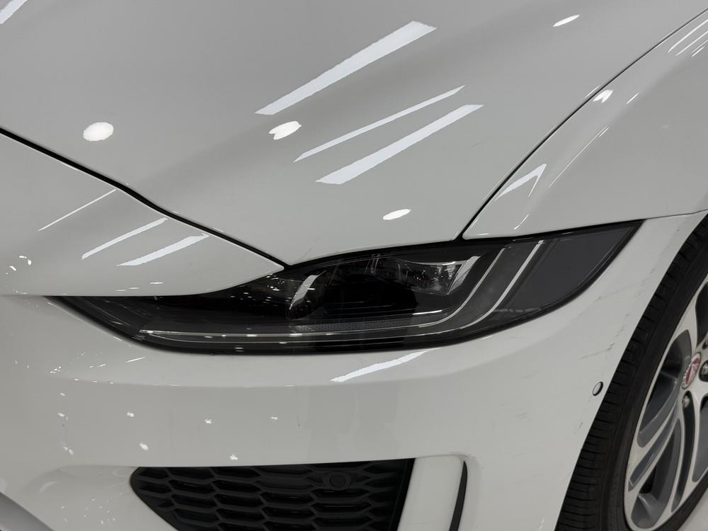 Jaguar XEL 2020 2.0T 200PS R-DYNAMIC S Advance Sport – фото 12