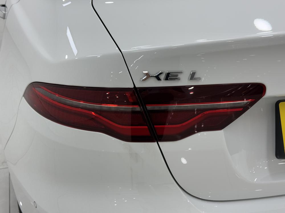 Jaguar XEL 2020 2.0T 200PS R-DYNAMIC S Advance Sport – фото 13