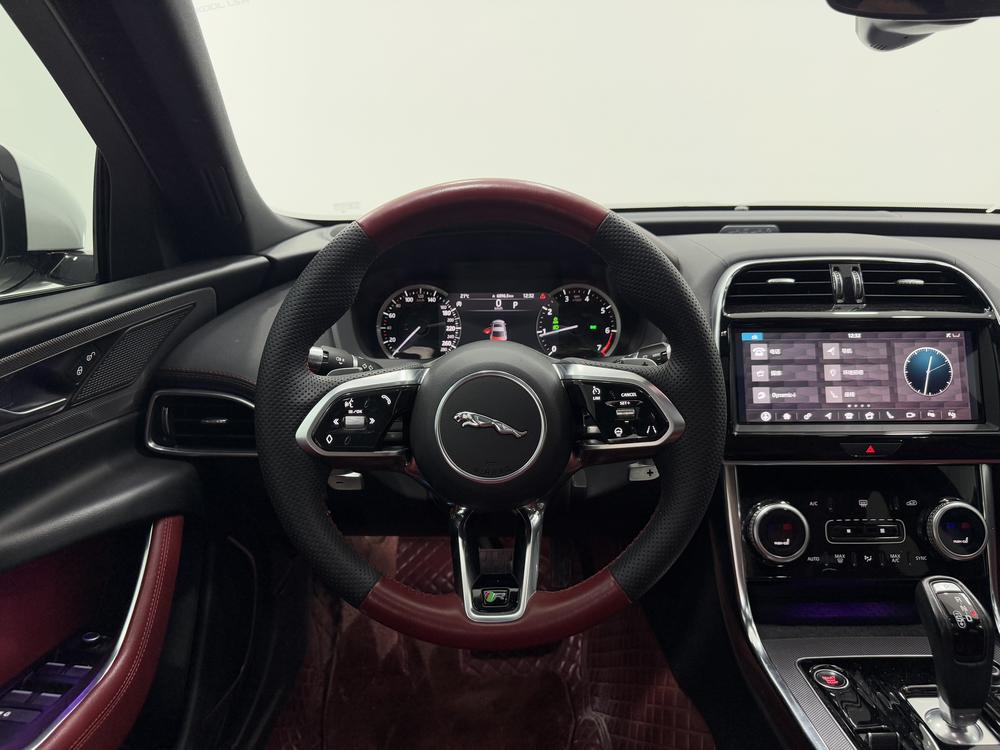 Jaguar XEL 2020 2.0T 200PS R-DYNAMIC S Advance Sport – фото 16