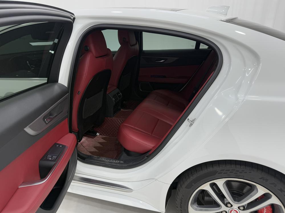 Jaguar XEL 2020 2.0T 200PS R-DYNAMIC S Advance Sport – фото 18