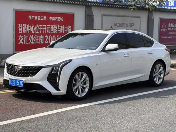 Cadillac CT5 2024 Model 28T Luxury Model Pro – фото 1