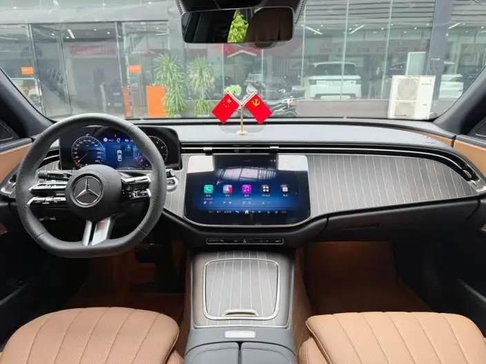 Mercedes-Benz E-Class 2026 Model E 300 L Fashion Model sedan – фото 9