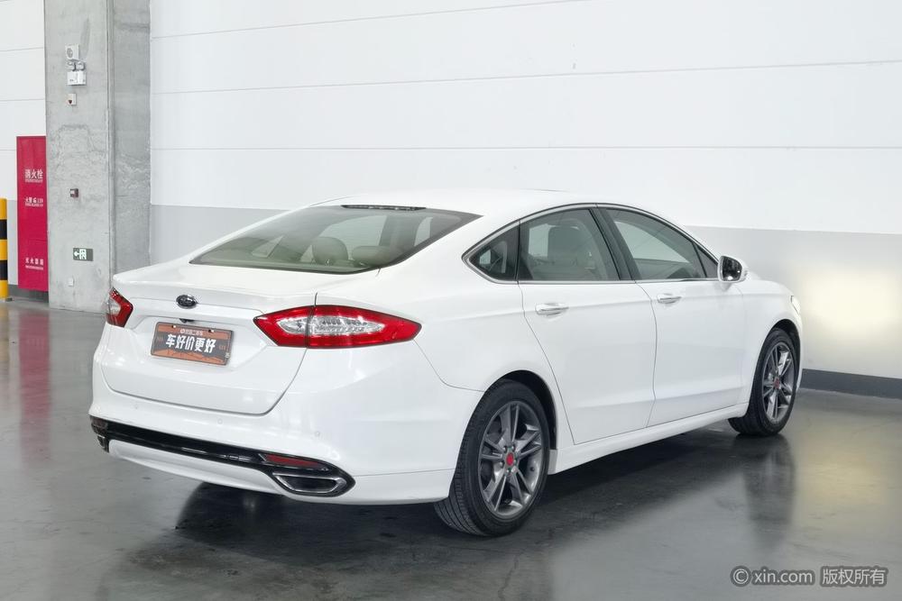 Ford Mondeo 2013 2.0L GTDi200 Luxury – фото 4