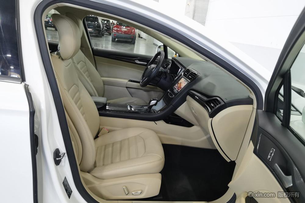 Ford Mondeo 2013 2.0L GTDi200 Luxury – фото 11