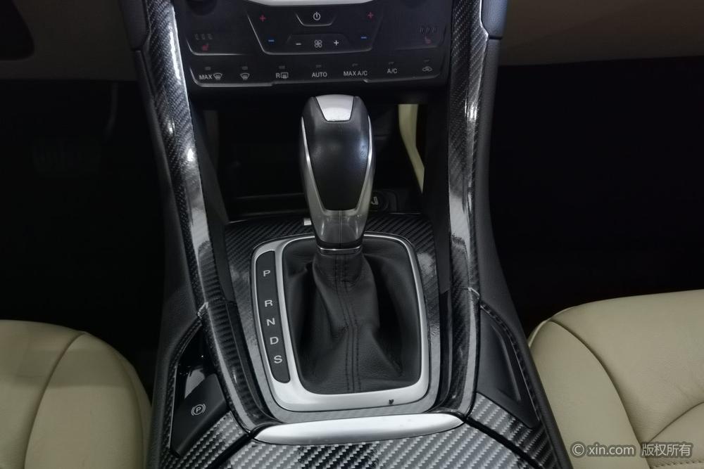 Ford Mondeo 2013 2.0L GTDi200 Luxury – фото 15