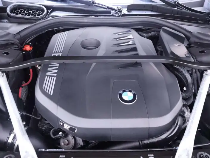 BMW 7 Series 2023 Model 740Li Leading Model M Sports Set – фото 6