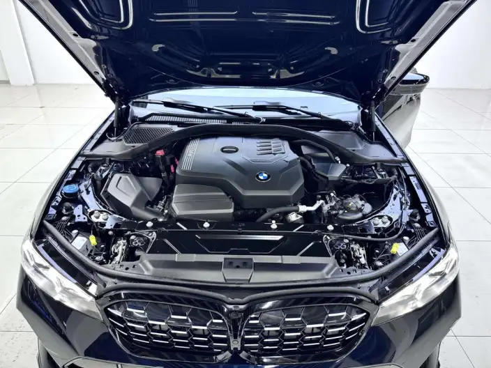 BMW 3 Series 2023 Model 325Li M Sports Night Set – фото 5