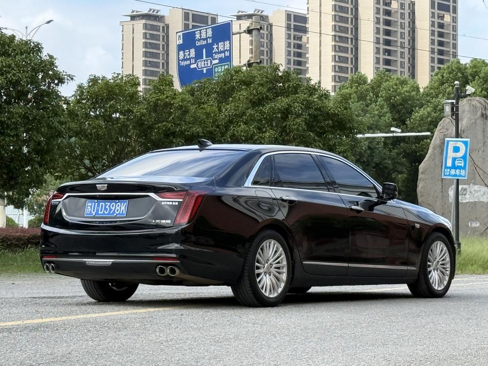 Cadillac CT6 2022 28T Luxury – фото 7