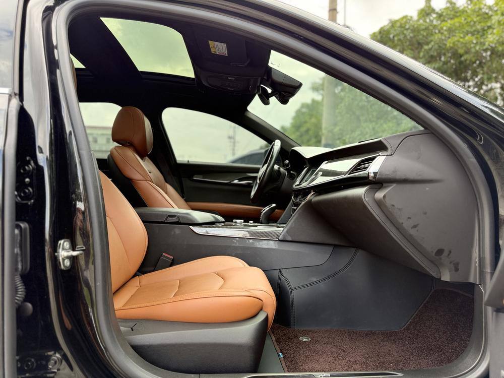 Cadillac CT6 2022 28T Luxury – фото 18