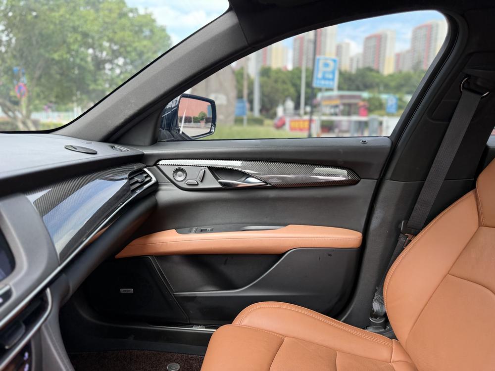 Cadillac CT6 2022 28T Luxury – фото 23