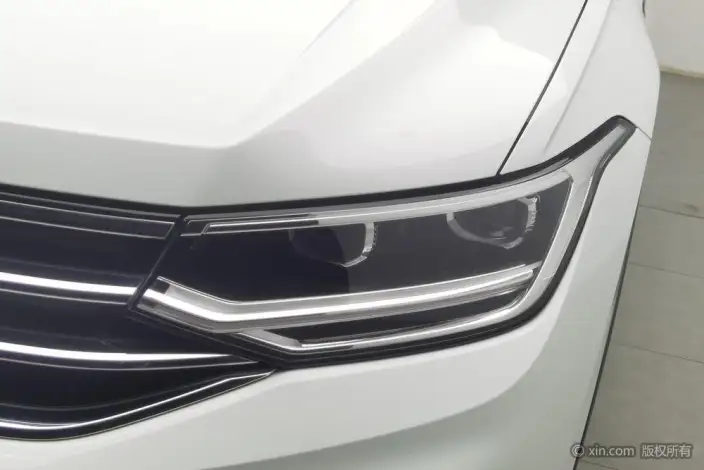 Volkswagen Tiguan L 2023 Model 300TSI 2WD Smart Edition – фото 7