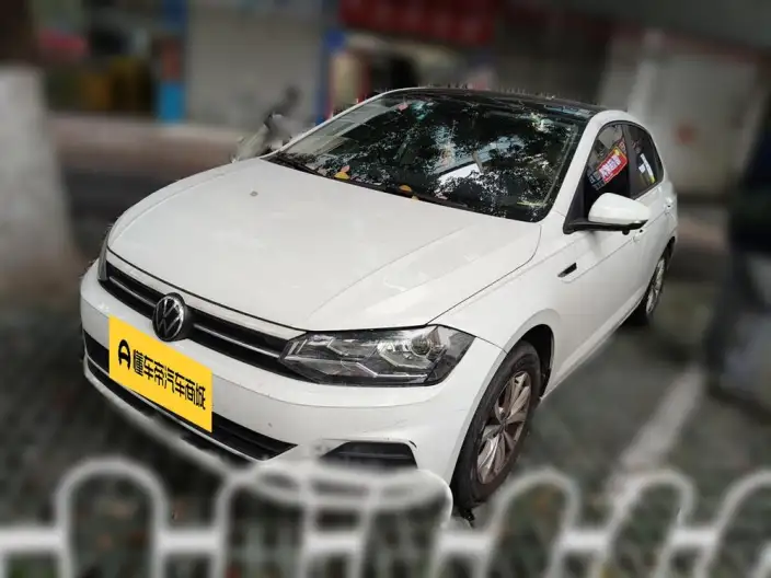 Polo 2023 Model Facelift Plus 1.5L Automatic Colorful Technology Version – фото 1