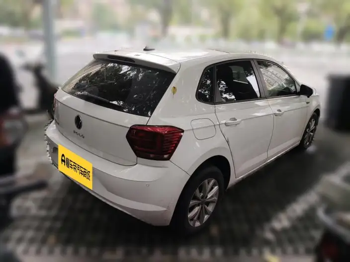 Polo 2023 Model Facelift Plus 1.5L Automatic Colorful Technology Version – фото 2