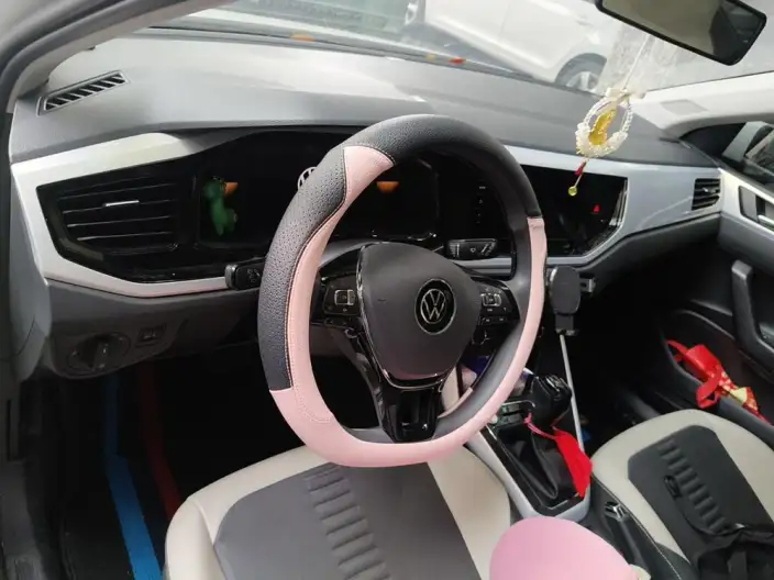Polo 2023 Model Facelift Plus 1.5L Automatic Colorful Technology Version – фото 7