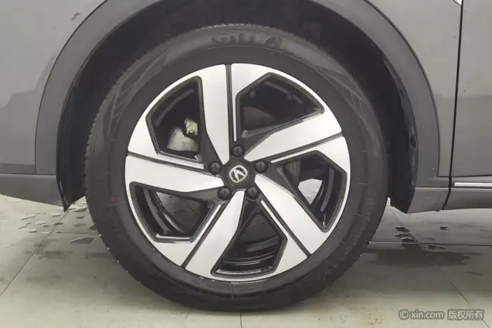 Changan CS55 PLUS 2024 Model Third generation 1.5T DCT Noble Model – фото 9