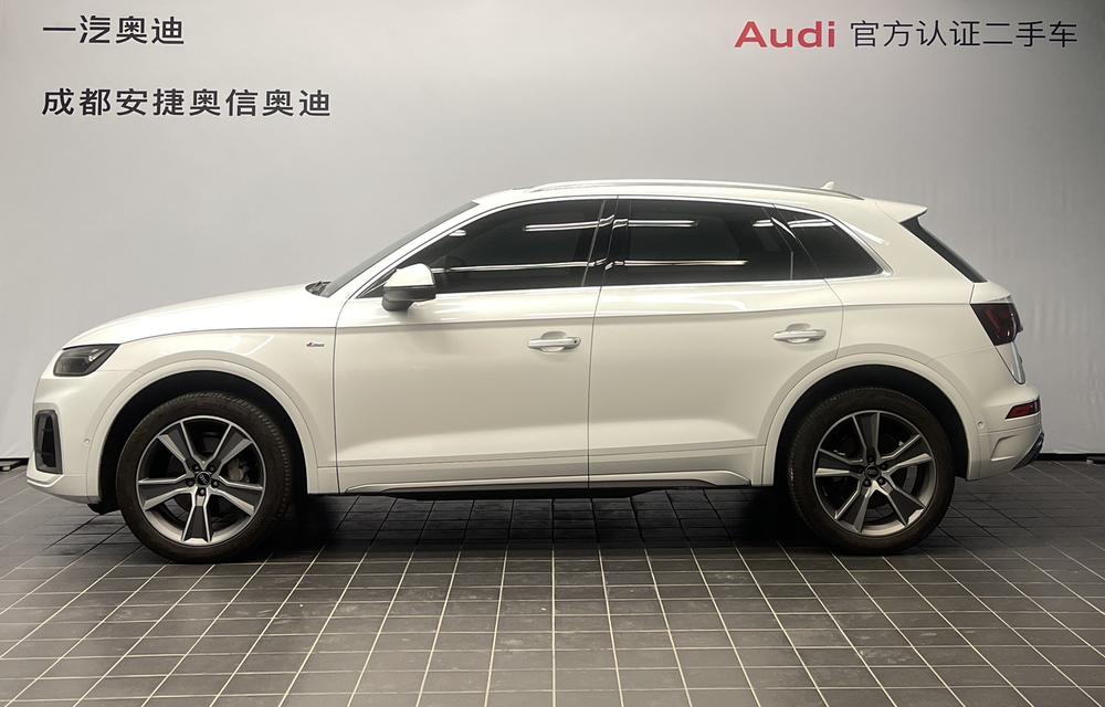 Audi Q5L 2022 45 TFSI Luxury Dynamic – фото 3