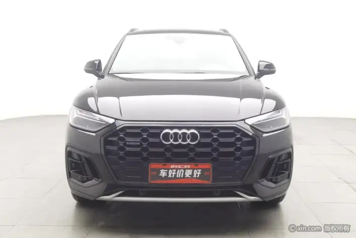 Audi Q5L 2023 Model 40T Luxury Dynamic Model – фото 2
