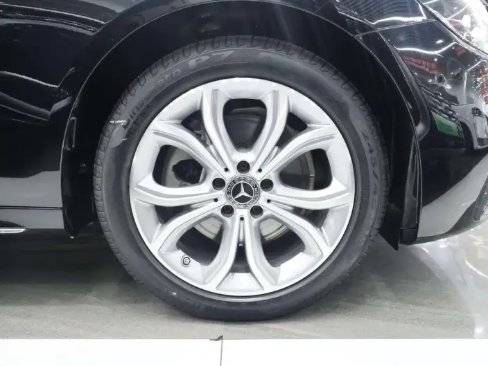Mercedes-Benz E-Class 2023 Model E 300 L Luxury Model Sports sedan – фото 4