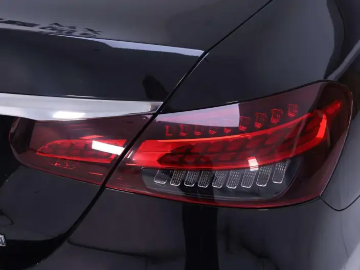 Mercedes-Benz E-Class 2023 Model E 300 L Luxury Model Sports sedan – фото 8