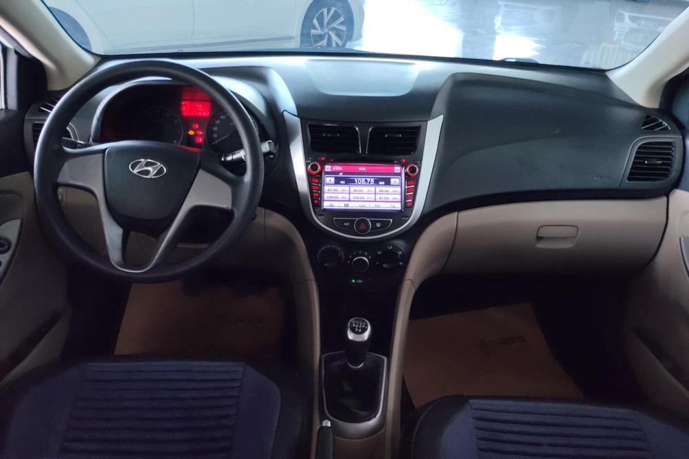 Hyundai Verna 2014 модификация 1.4L Manual Intelligent GLS – фото 14