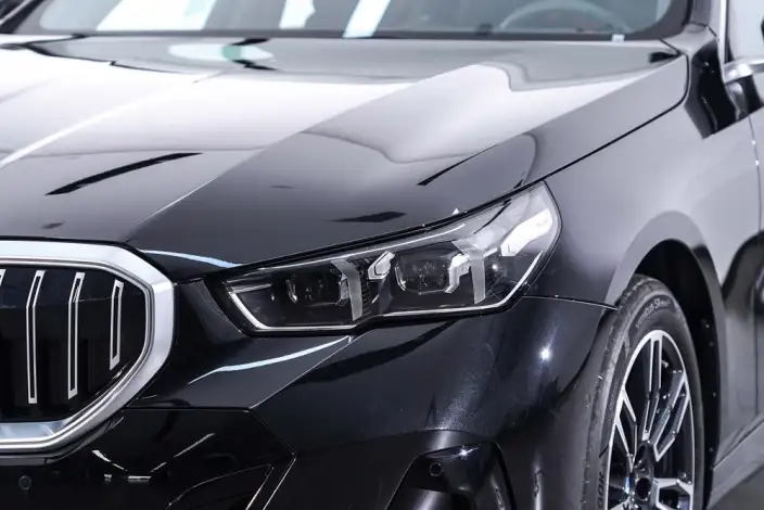 BMW 5 Series 2026 Model 530Li Leading Model M Sports Set – фото 8