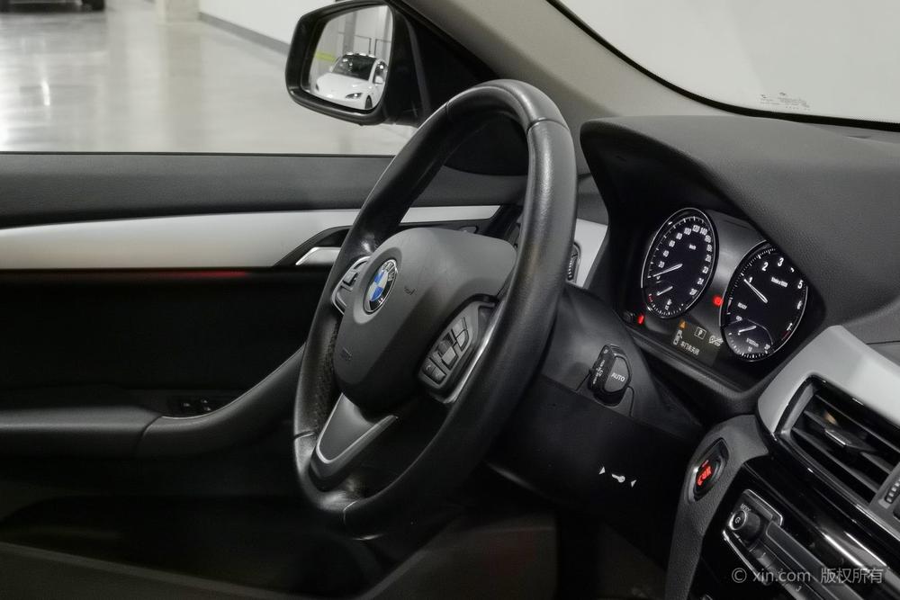 BMW X1 2018 sDrive18Li Style – фото 17