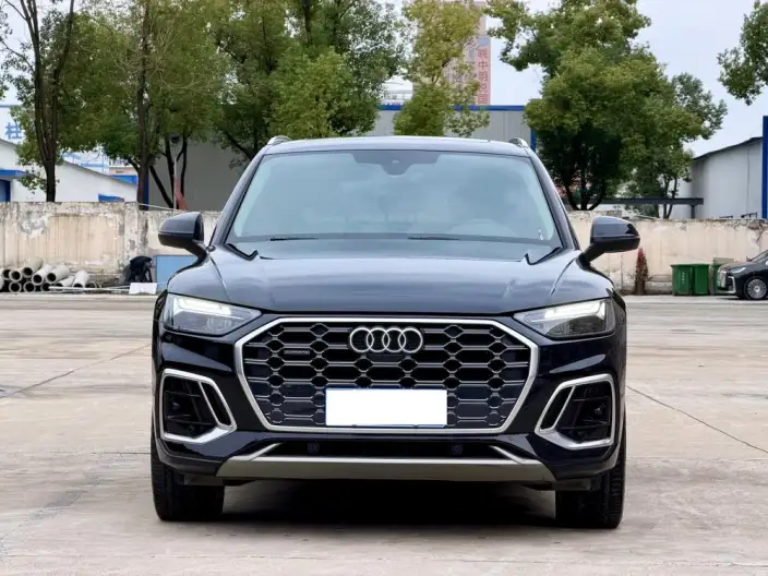 Audi Q5L 2022 Model Facelift 45T Luxury Dynamic Model – фото 2