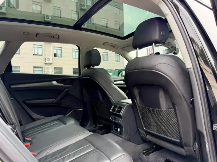 Audi Q5L 2022 Model Facelift 45T Luxury Dynamic Model – фото 10