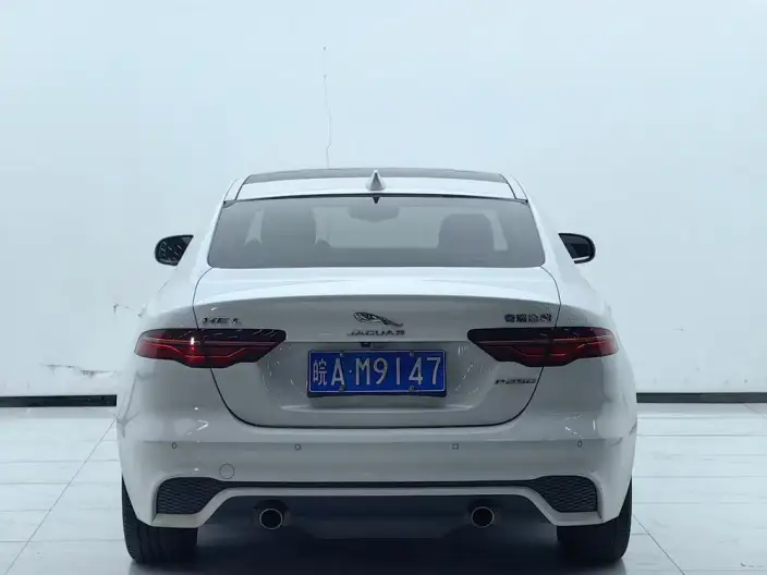 Jaguar XE L 2023 Model 2.0T 250PS R-DYNAMIC S Enterprising Sports Edition – фото 5
